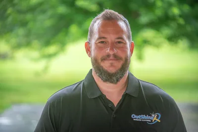 Chris Crone, Service Manager in Louisville